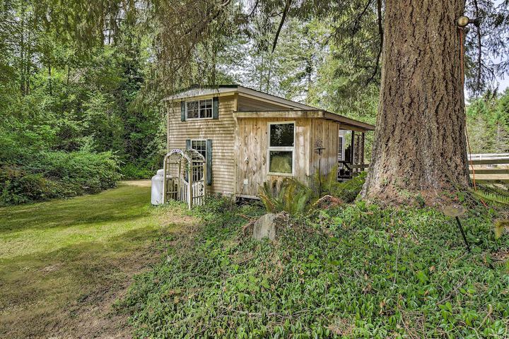 Cozy Gig Harbor Cottage 2 Mi to Case Inlet!