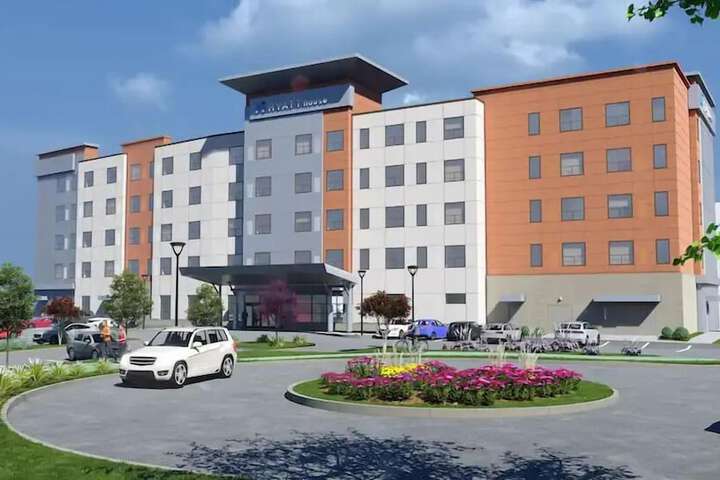 Hyatt House Schenectady / Mohawk Harbor