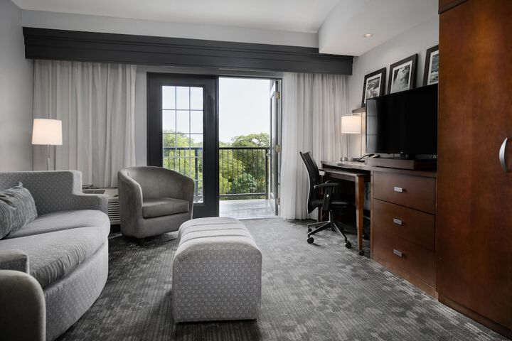 Room 22 of 54
