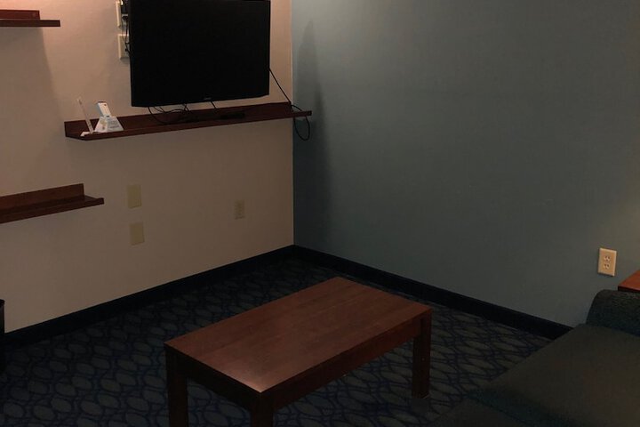 Room 48 of 54