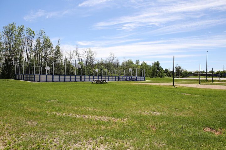 Residence & Conference Centre - Barrie