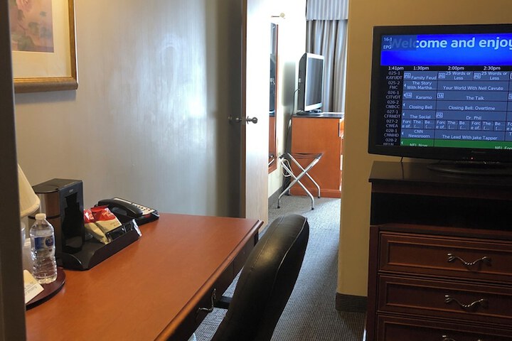 Room 57 of 76