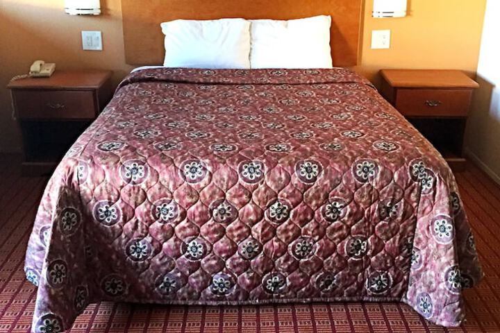 Room 44 of 53