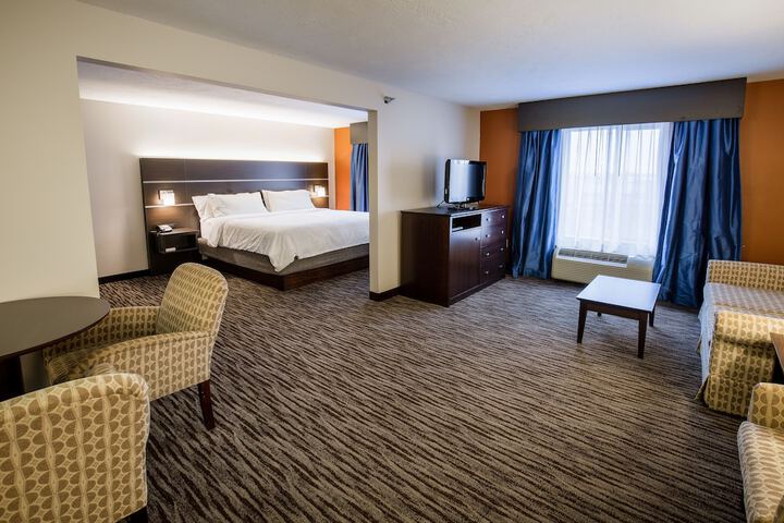 Room 14 of 33
