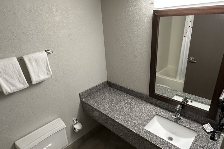 Room 14 of 19