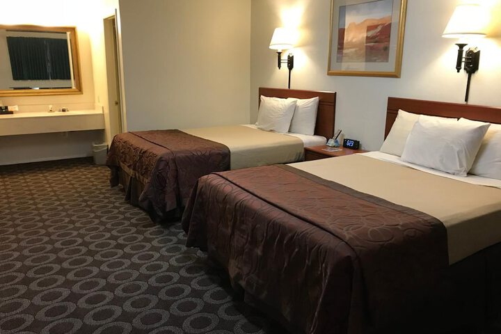 Room 35 of 39