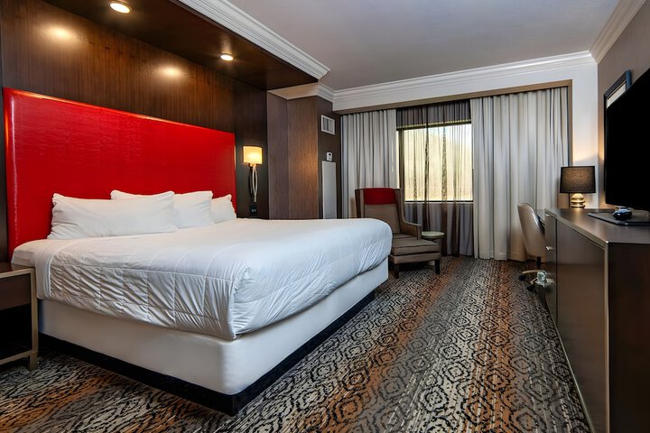 Caesars Southern Indiana Hotel & Casino - a Caesars Rewards Destination
