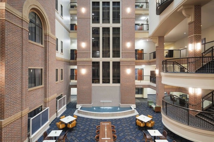 Courtyard by Marriott Wichita at Old Town