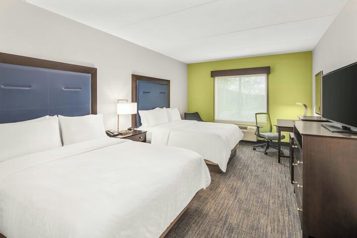 Holiday Inn Express & Suites Wilmington-Newark by IHG