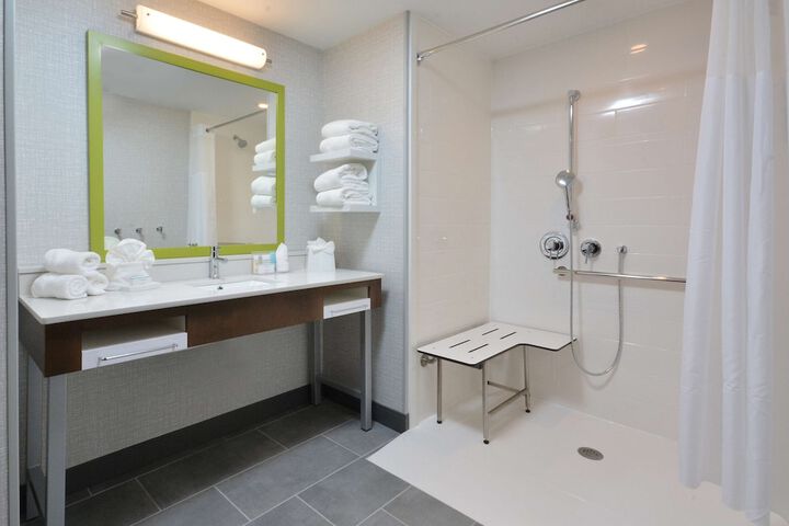Room 10 of 79