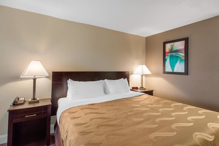 Room 45 of 120
