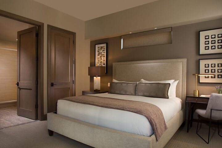 Room 56 of 116