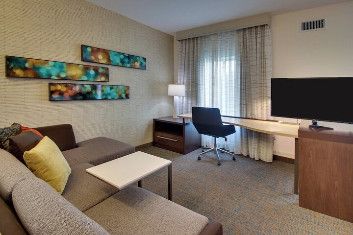Room 19 of 36