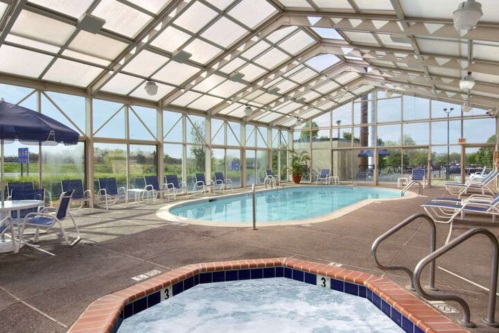 Pool 4 of 26