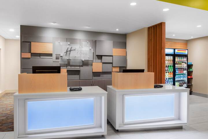 Holiday Inn Express and Suites Union Gap- Yakima Area by IHG
