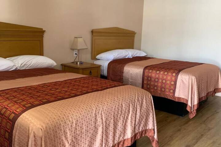 Room 8 of 23