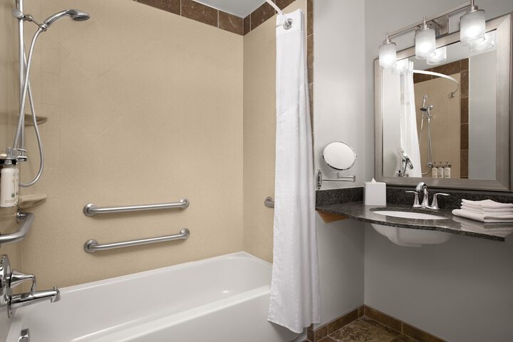 Room 35 of 54
