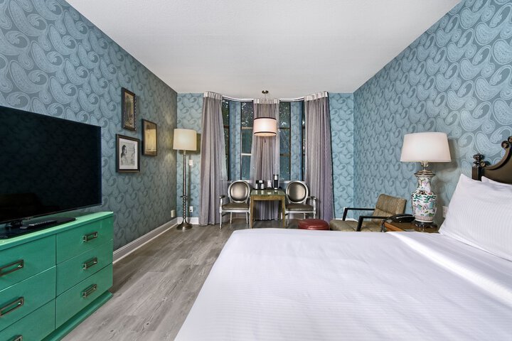 Room 14 of 34