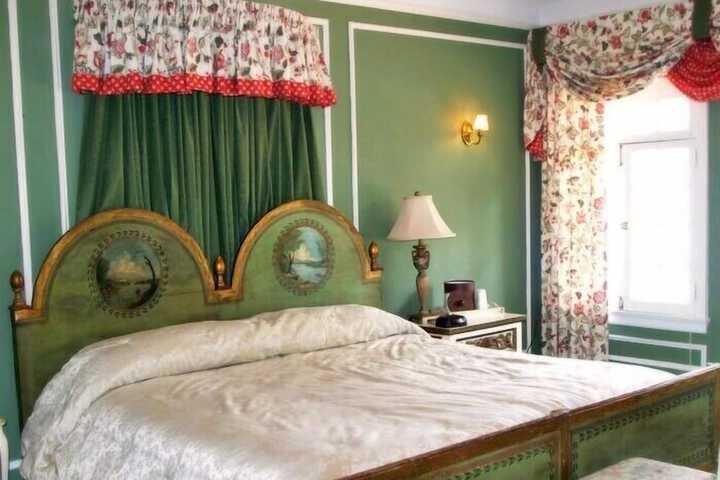 Room 55 of 134