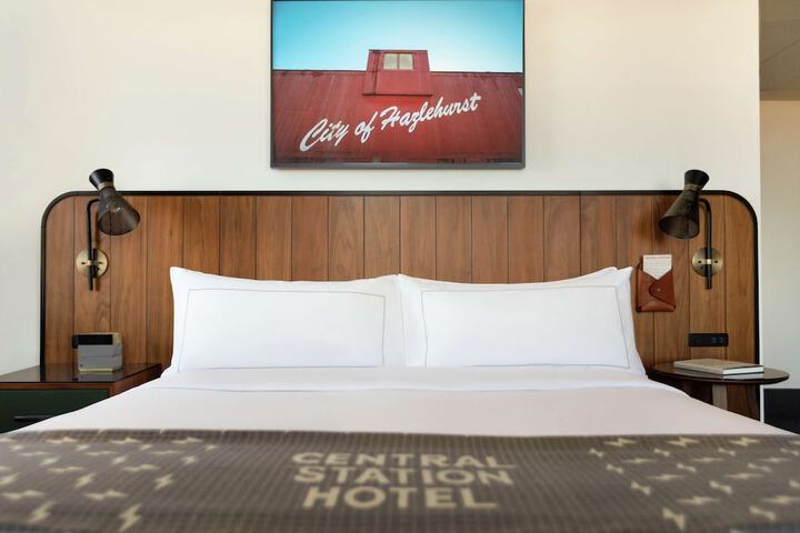 The Central Station Memphis Curio Collection by Hilton