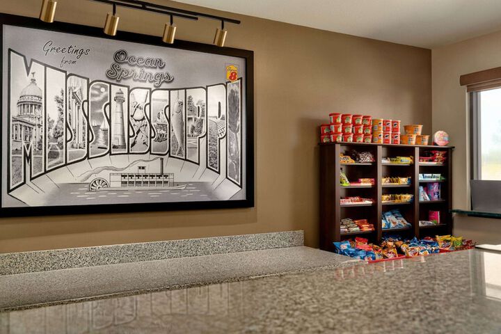 Super 8 by Wyndham Ocean Springs Biloxi