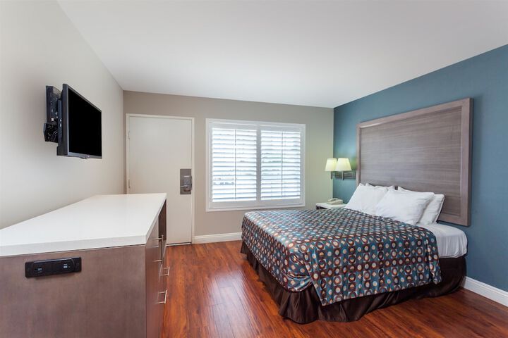 Room 41 of 81