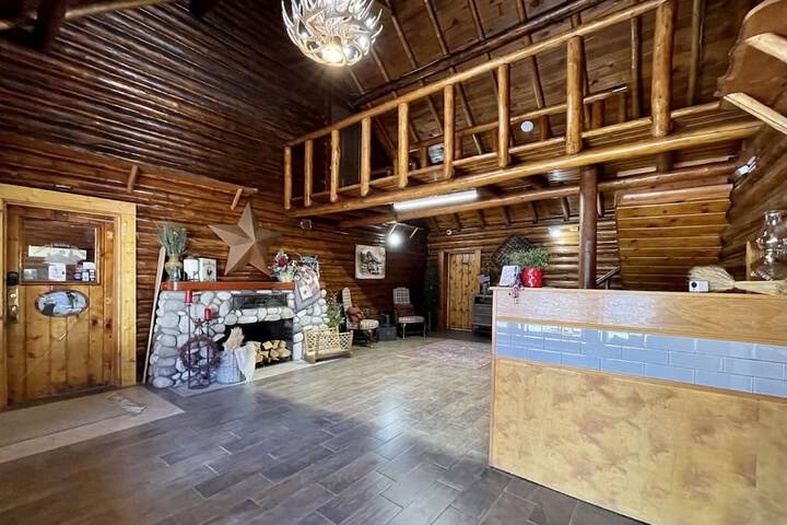 Island Park Lodge