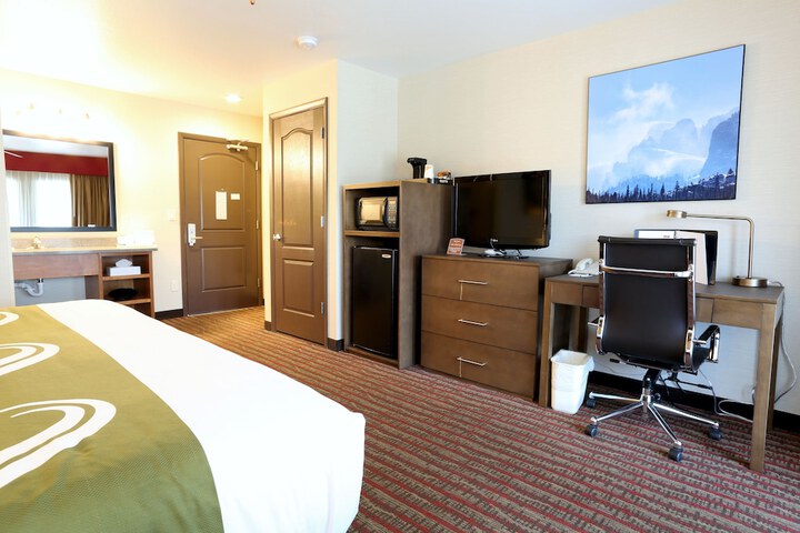 Room 127 of 150