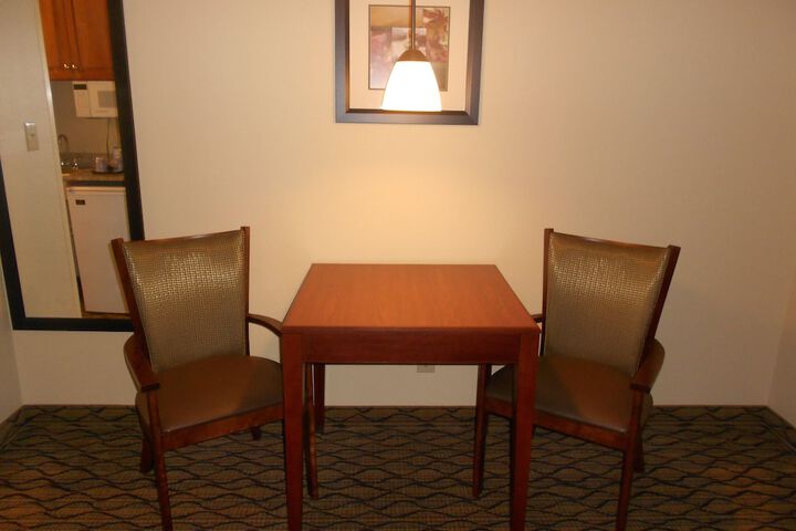 Room 12 of 62