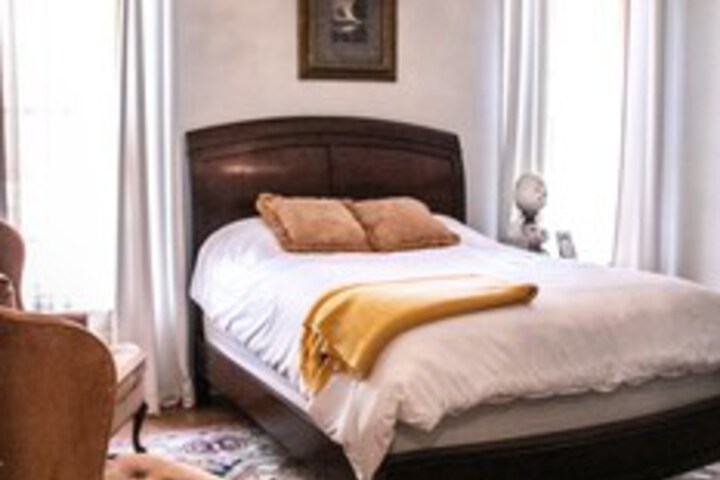 Governors Inn Bed & Breakfast