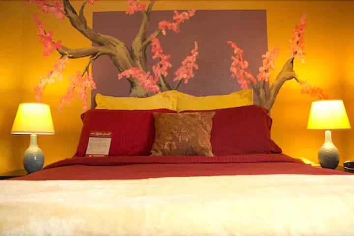 Room 15 of 24