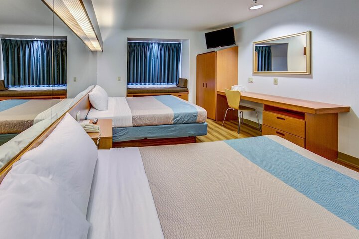Motel 6 Sutherlin OR
