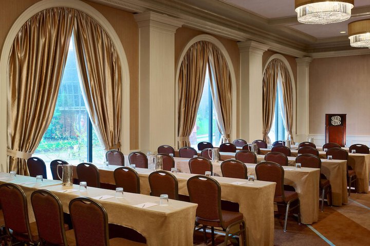 The Royal Sonesta Harbor Court Baltimore