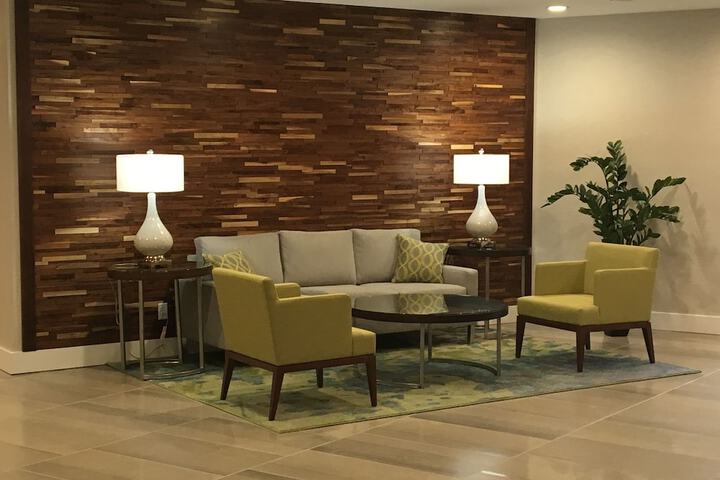Holiday Inn & Suites Daytona Beach on the Ocean by IHG