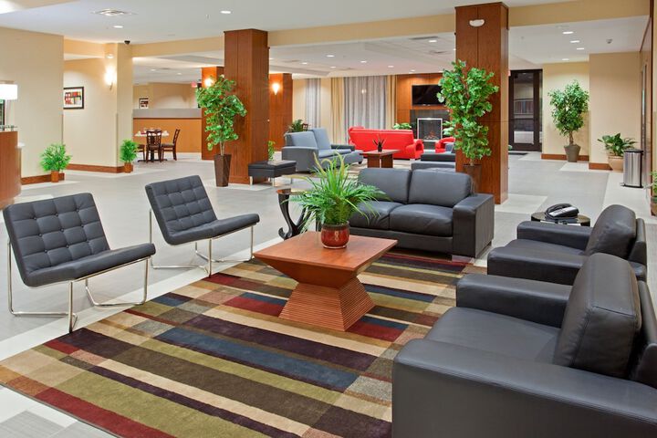 Hotel Interior 8 of 37