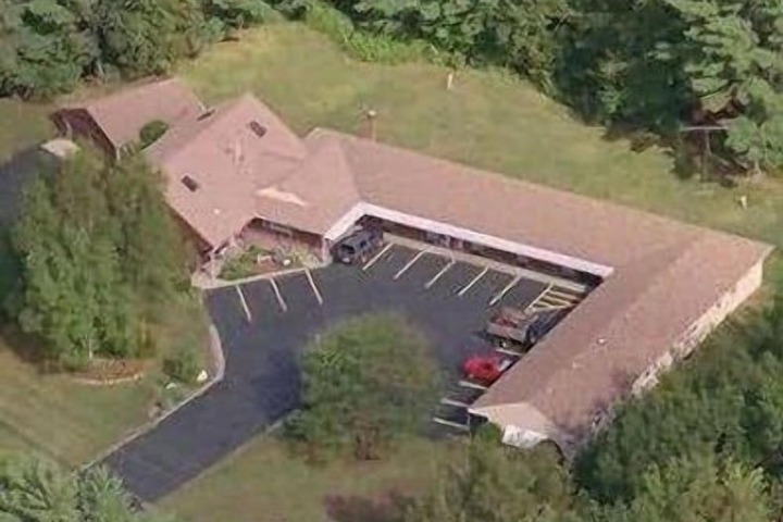Hill - Brook Motel