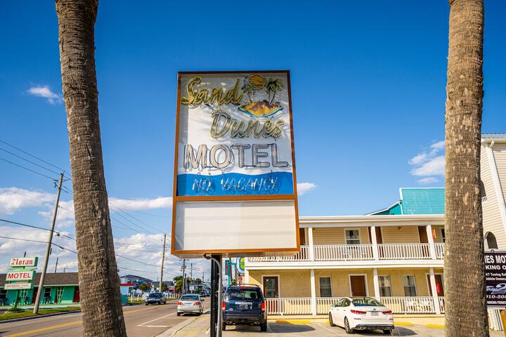 Hotel 5 of 78