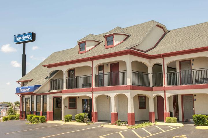Hotel 3 of 14