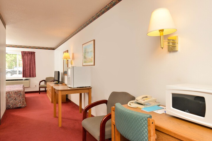 Room 12 of 14