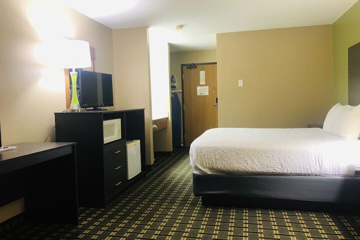 Room 12 of 23