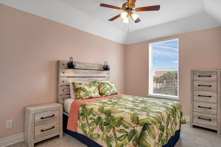 Room 12 of 29