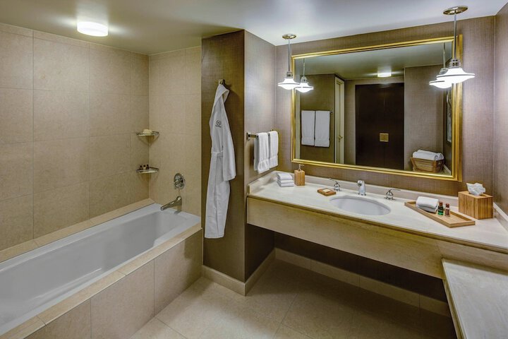 Room 14 of 31