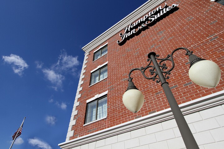Hotel 7 of 73