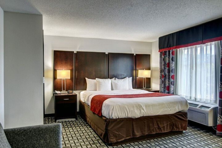 Room 16 of 36