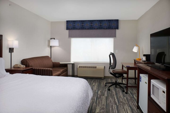 Room 15 of 26