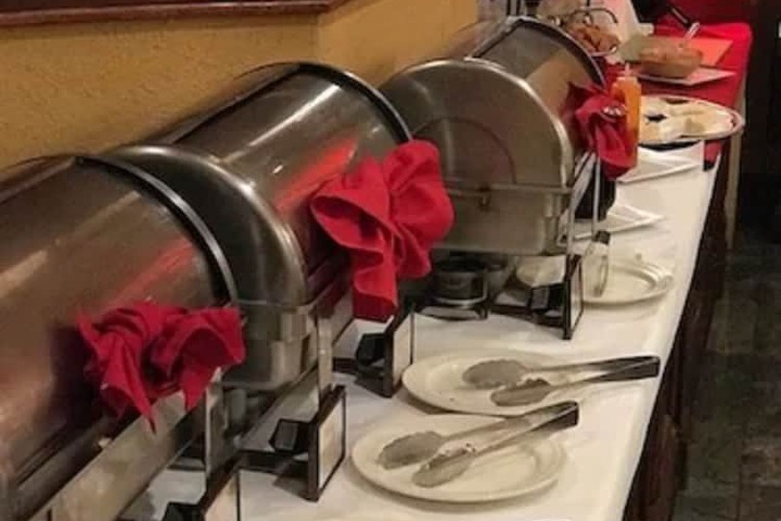 Breakfast/Coffee Service 31 of 41
