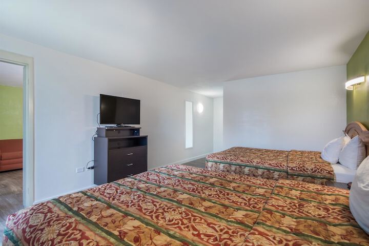 Room 19 of 55