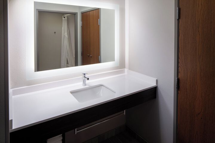 Holiday Inn Express & Suites Los Alamos Entrada Park by IHG