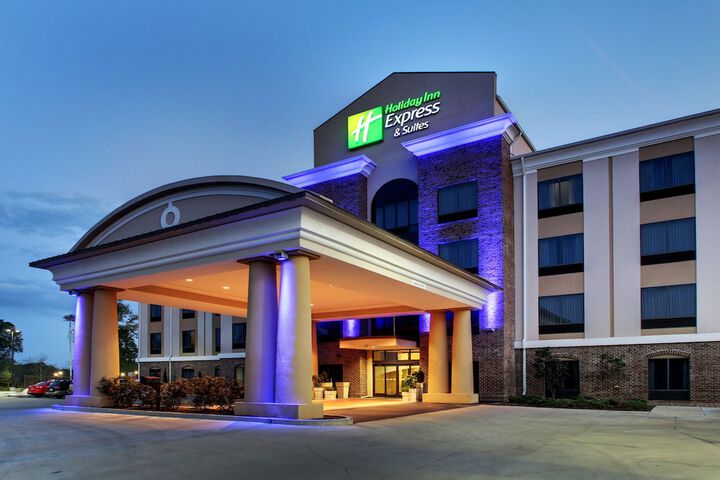 Hotel 8 of 53