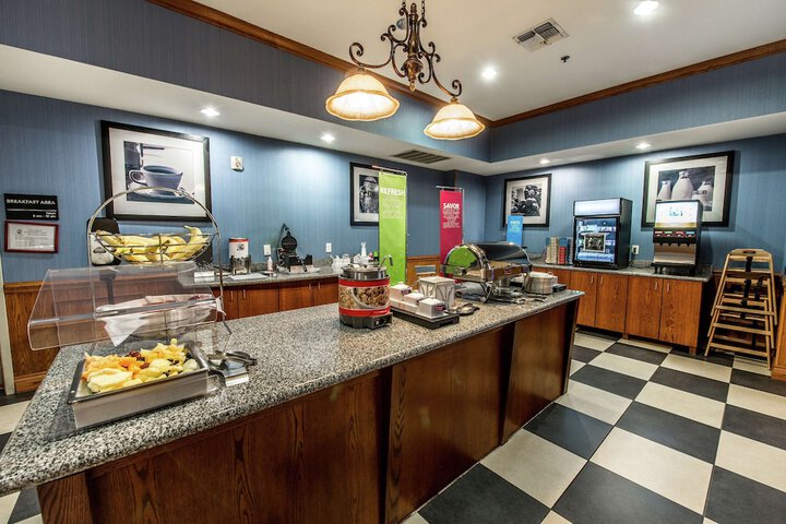 Hampton Inn Dallas-Rockwall